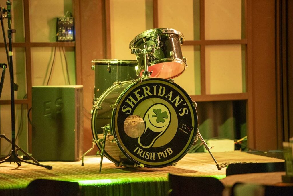 Musica ao vivo no Sherindas – foto Leo Karan