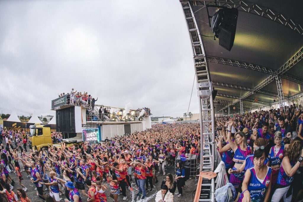 curitiba folia