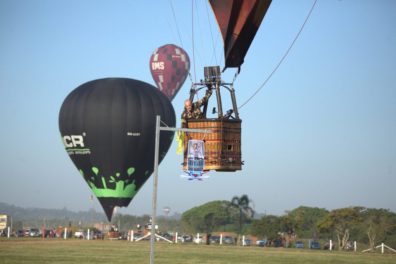 foto_divulgacao_federacao_paranaense_de_balonismo_3
