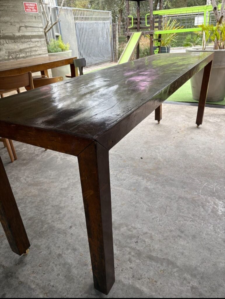 mesa expositora