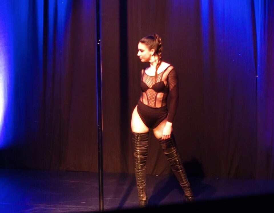 pole dance sexy september