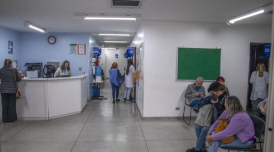 sala de esperar unidade de saúde de curitiba
