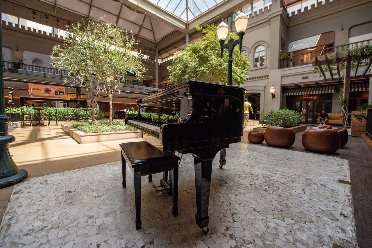 Largo do Shopping Curitiba Foto: Priscilla Fiedler.