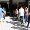 FILA PARA O SORVETE