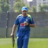 O técnico Ramon Menezes em treino da seleção brasileira sub-20
