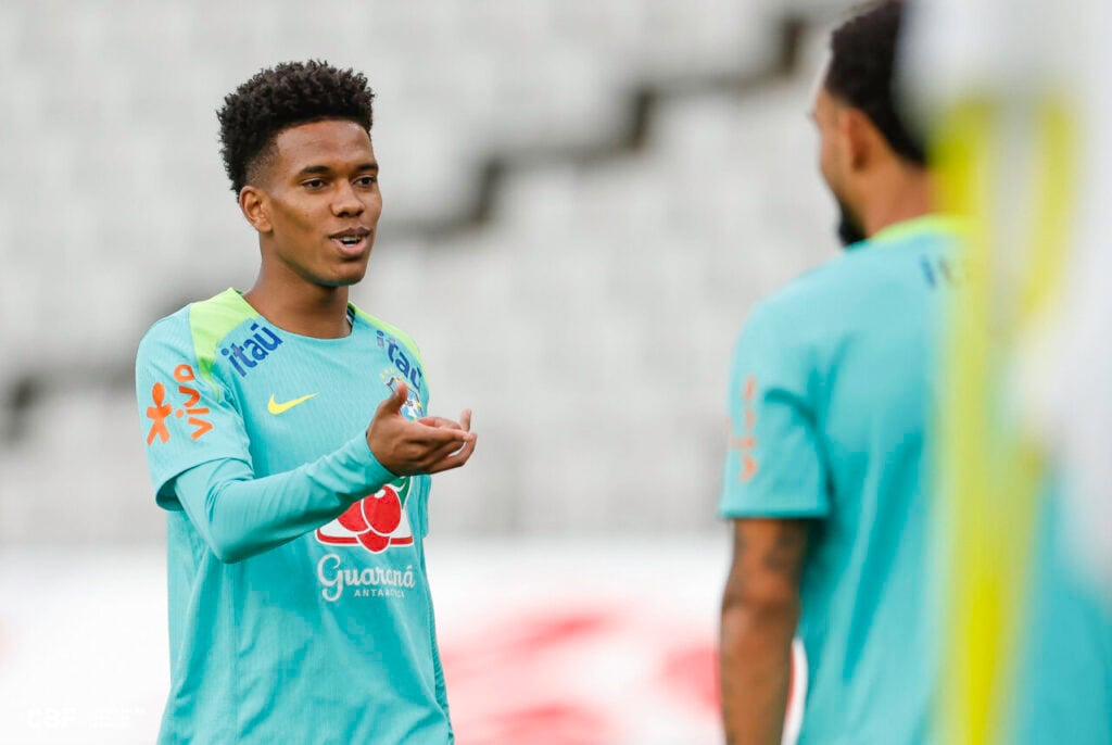 Estevão: revelação do Palmeiras