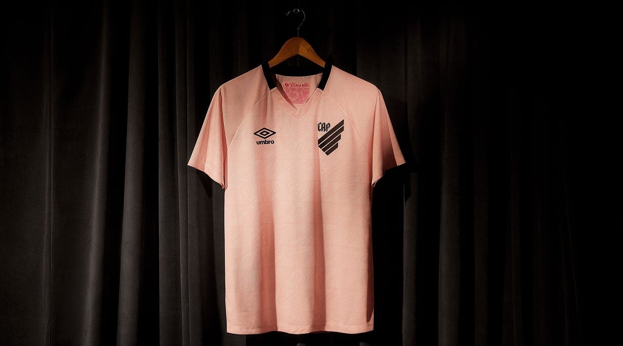 Camisa do Outubro Rosa do Athletico Paranaense