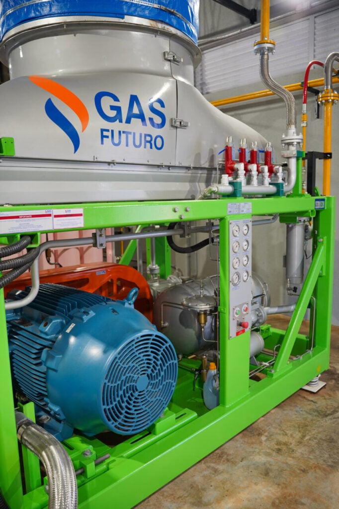 GAS-FUTURO—22-E-23-09-2025–16-