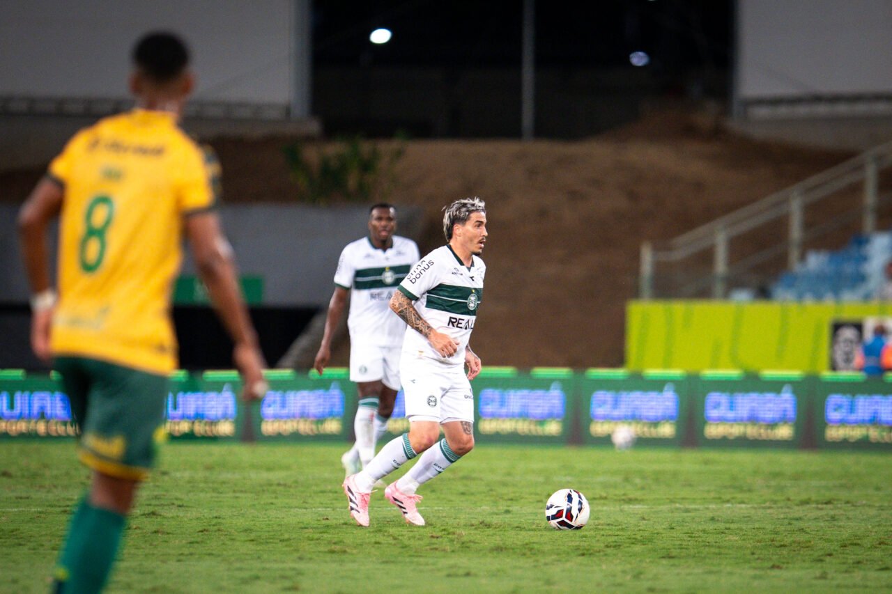 Josué em Cuiabá x Coritiba