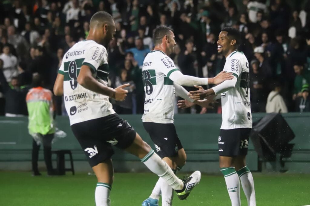 Imagem do WhatsApp de 2025-10-03 à(s) 22.12.55_e17e1561