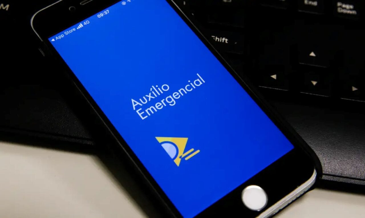 auxilio_emergencial_2804217522