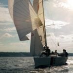 corrida-de-iates-a-vela-regata-de-vela-de-iate