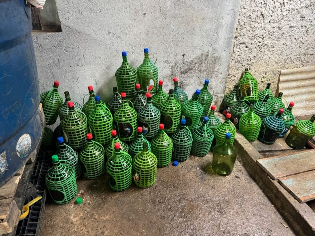 garrafas bebidas alcoolicas