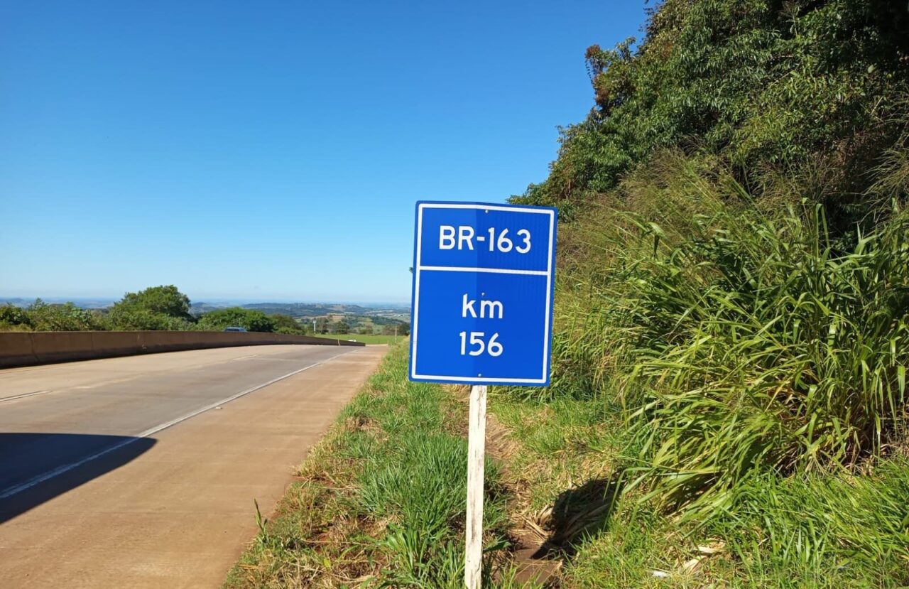 sinalizacao rodovia quilometros