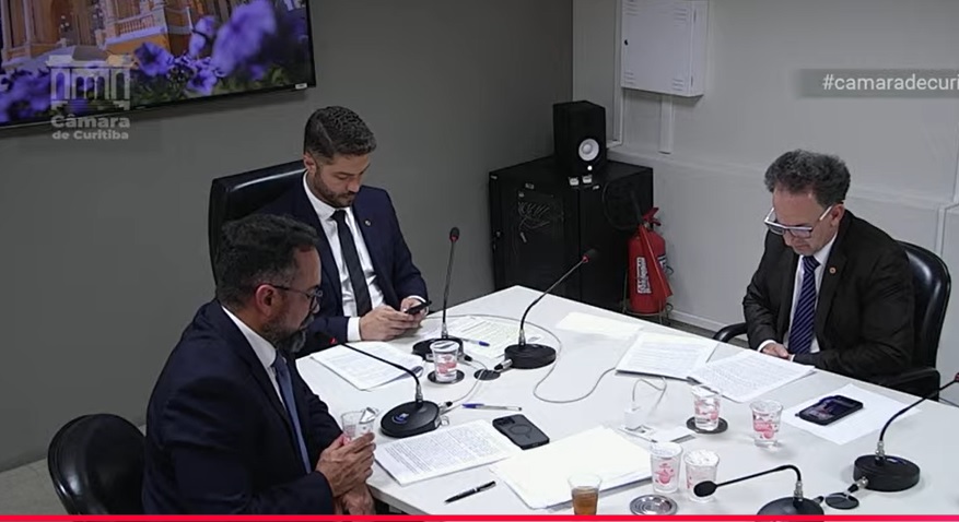 comissão processante professora angela mandato cassado leitura do relatório